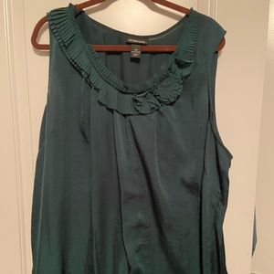 Dark green Lane Bryant 28 tank.